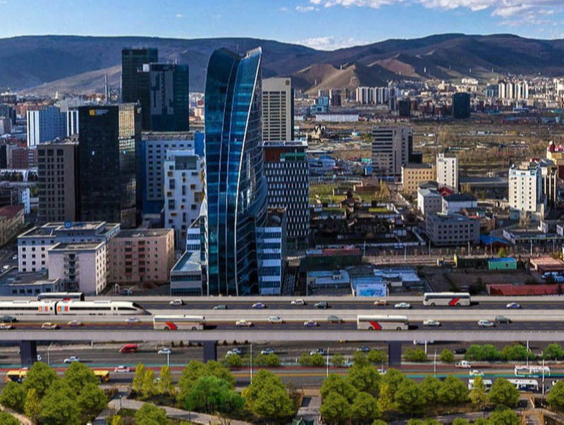 Улаанбаатарт өдөртөө 25 хэм дулаан